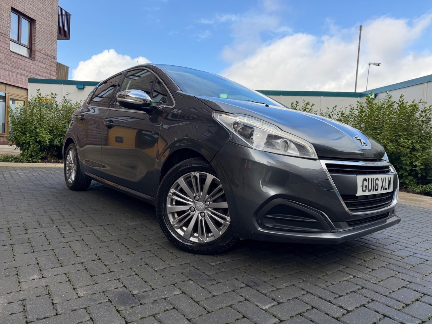 Used Peugeot 208 2016 for sale - 77396088: Photo 8