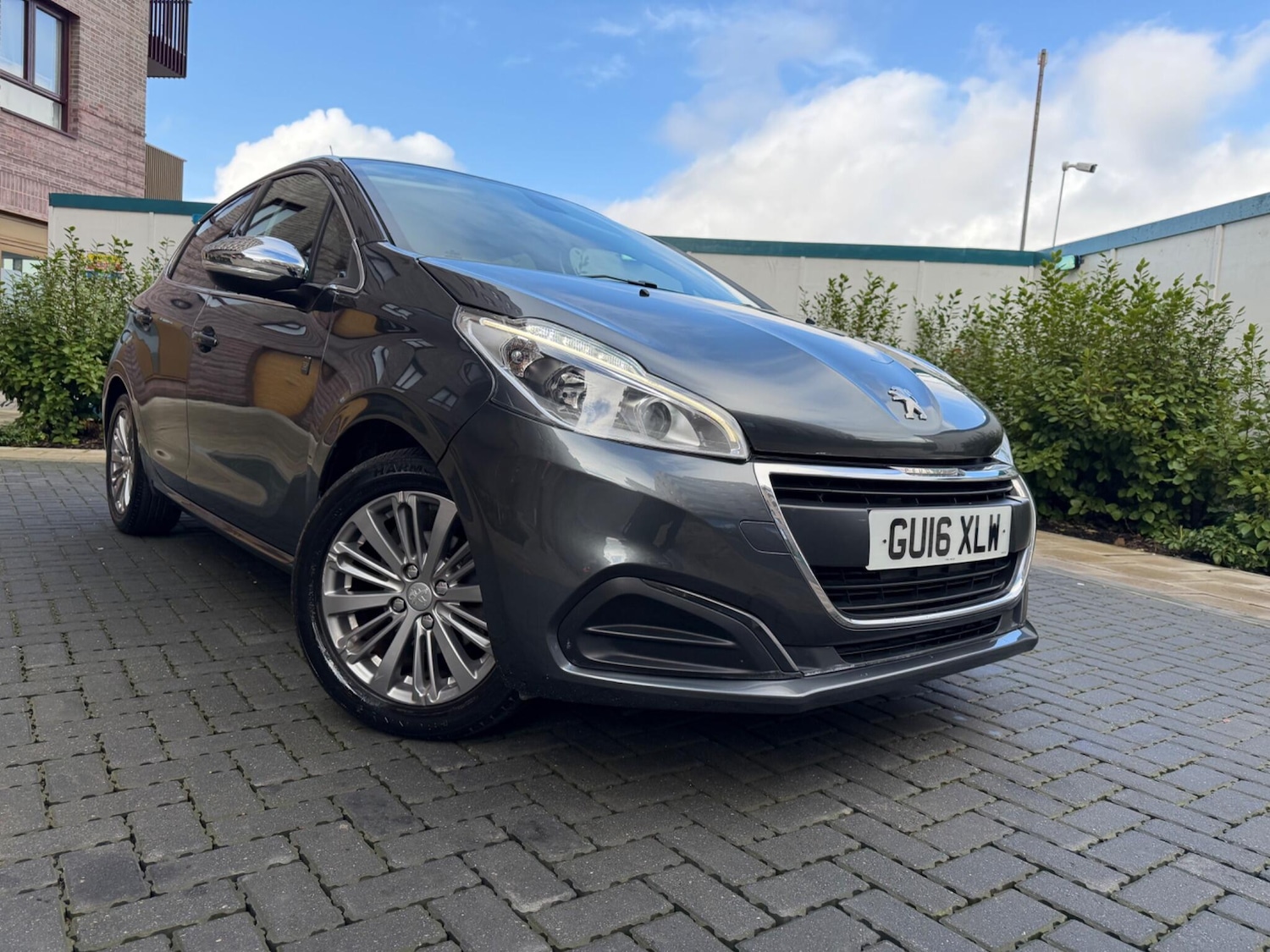 Used Peugeot 208 2016 for sale - 77396088: Photo 9