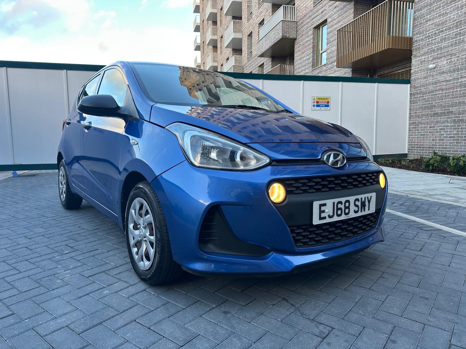 Used Hyundai i10 2018 for sale - 76671587: Photo 10