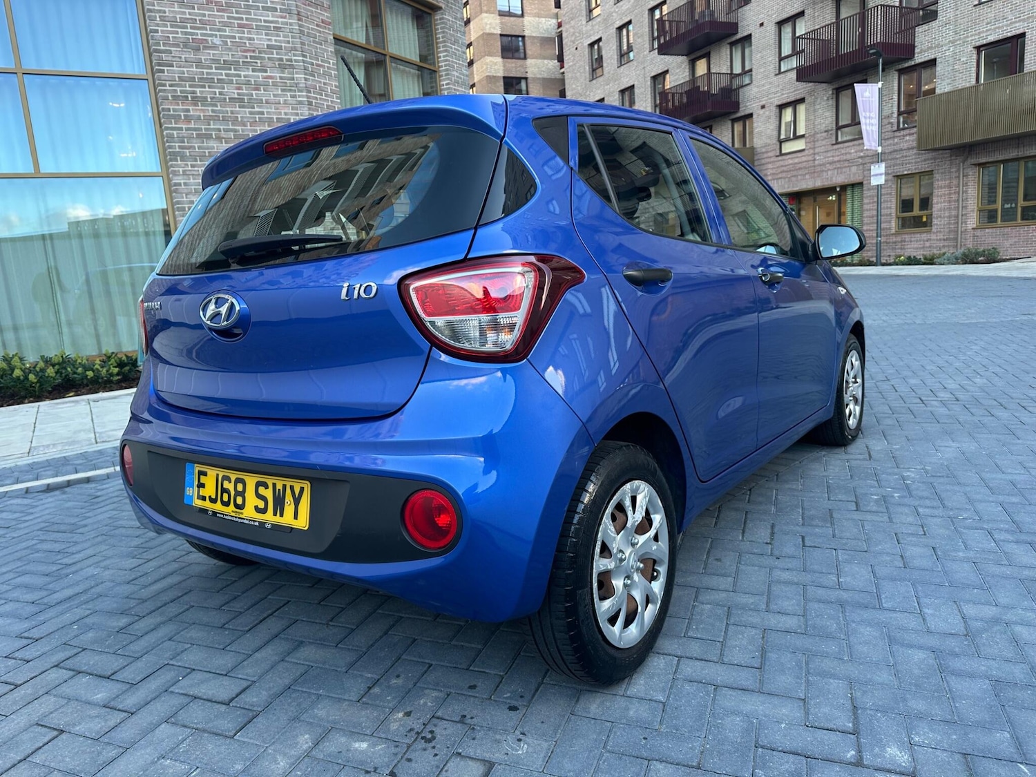 Used Hyundai i10 2018 for sale - 76671587: Photo 14