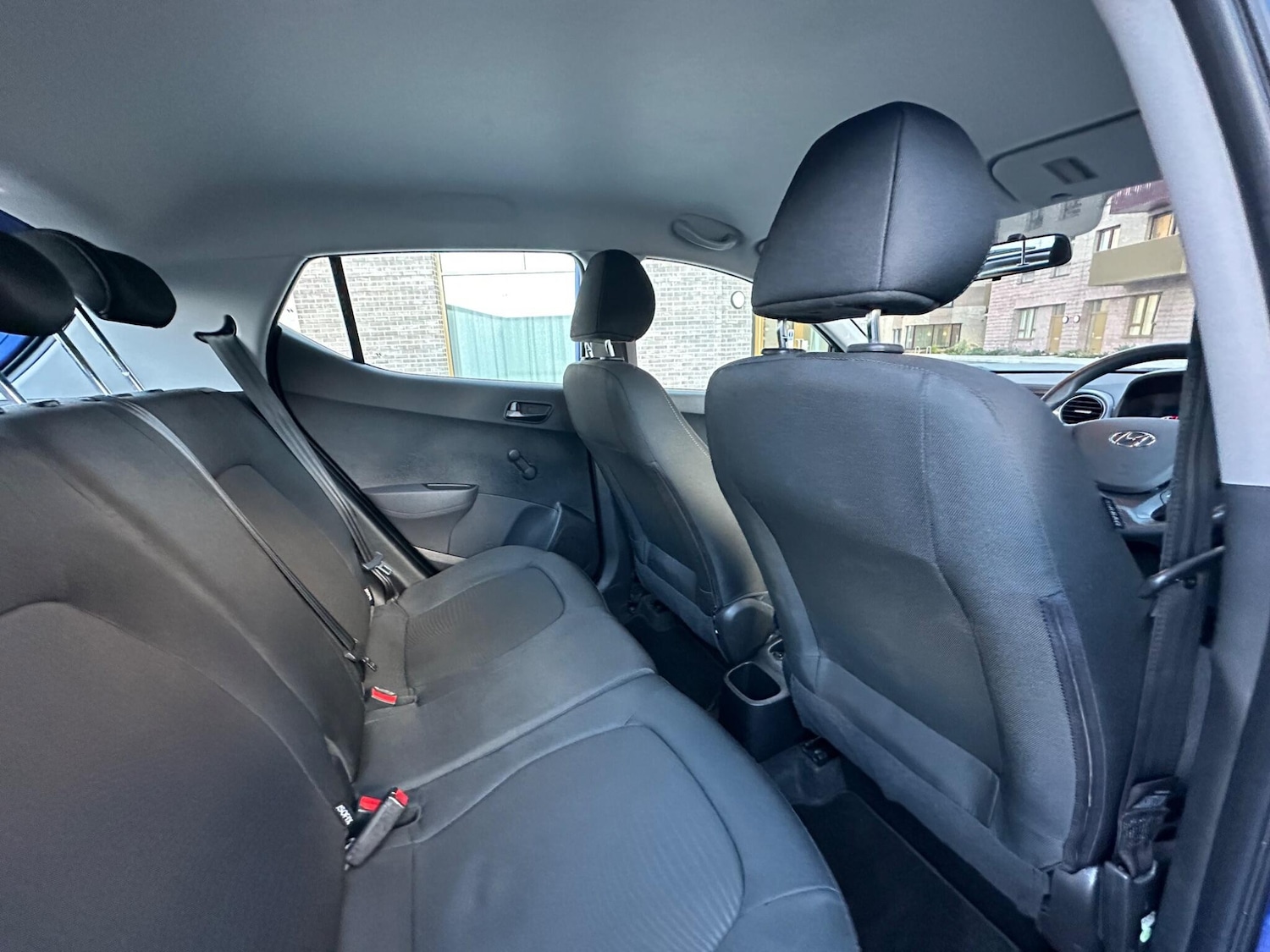 Used Hyundai i10 2018 for sale - 76671587: Photo 18