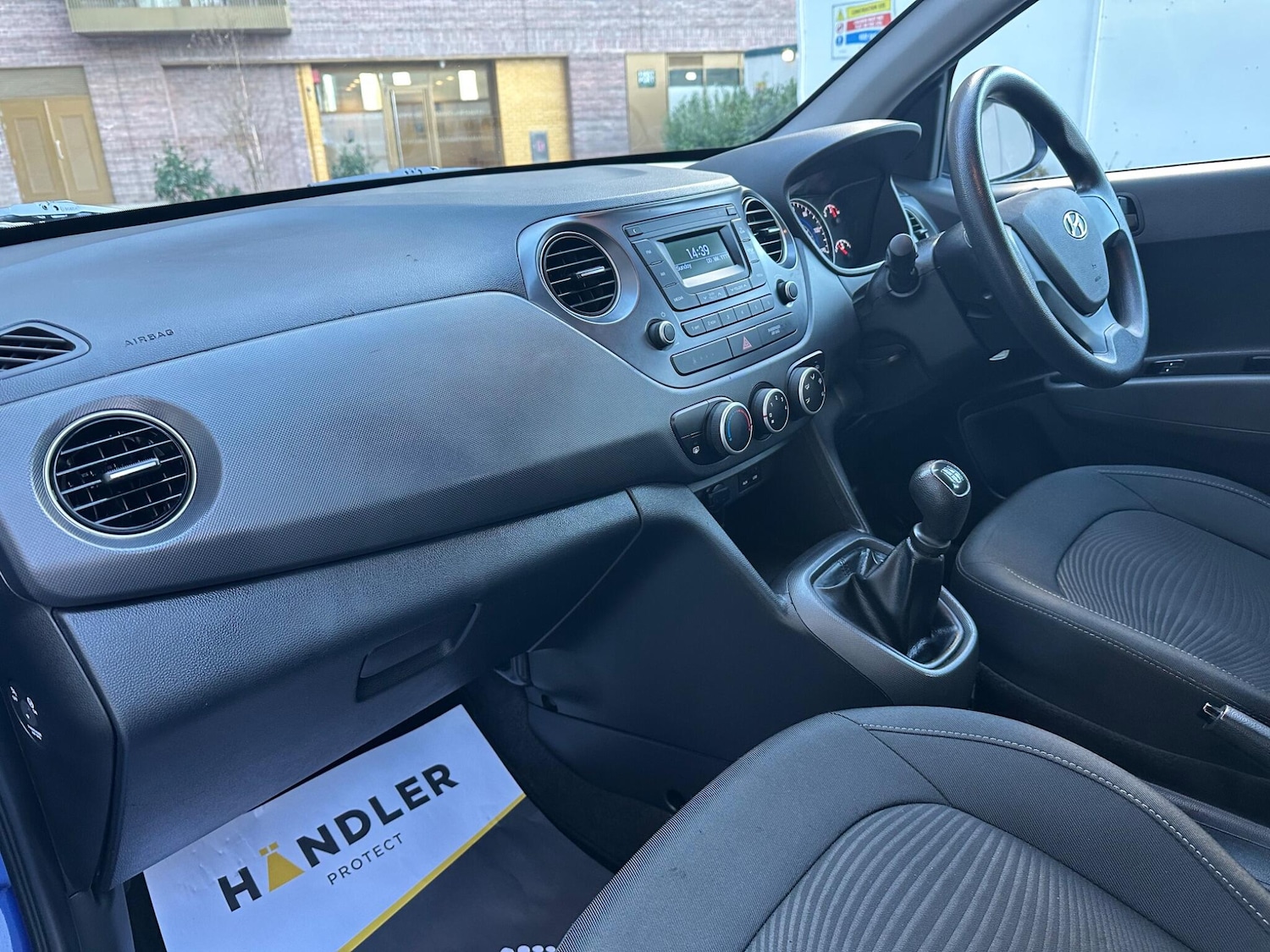 Used Hyundai i10 2018 for sale - 76671587: Photo 21