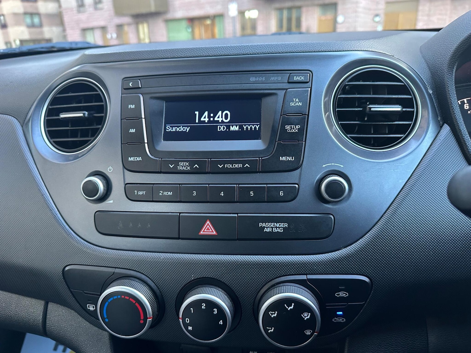 Used Hyundai i10 2018 for sale - 76671587: Photo 28