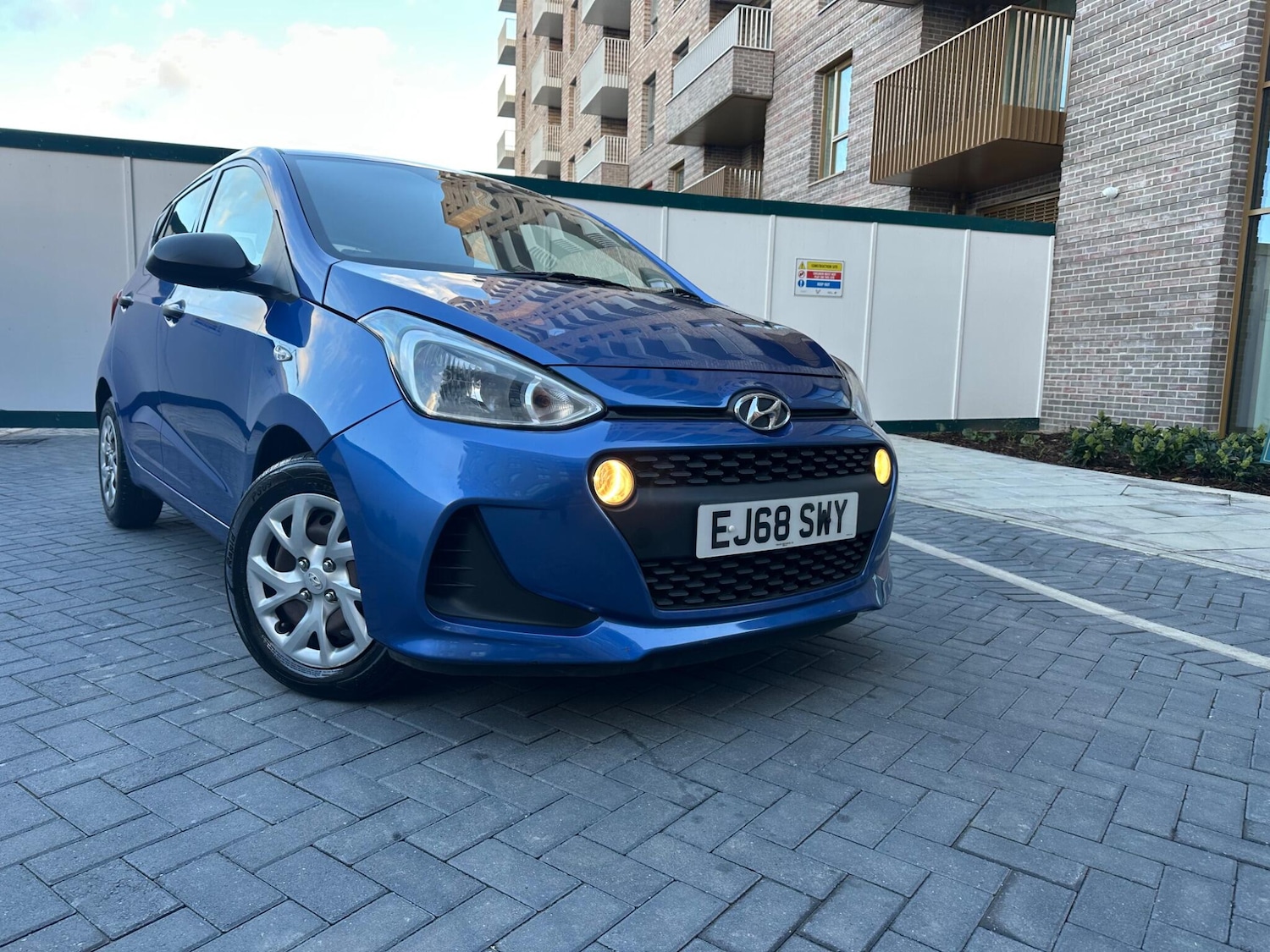 Used Hyundai i10 2018 for sale - 76671587: Photo 7
