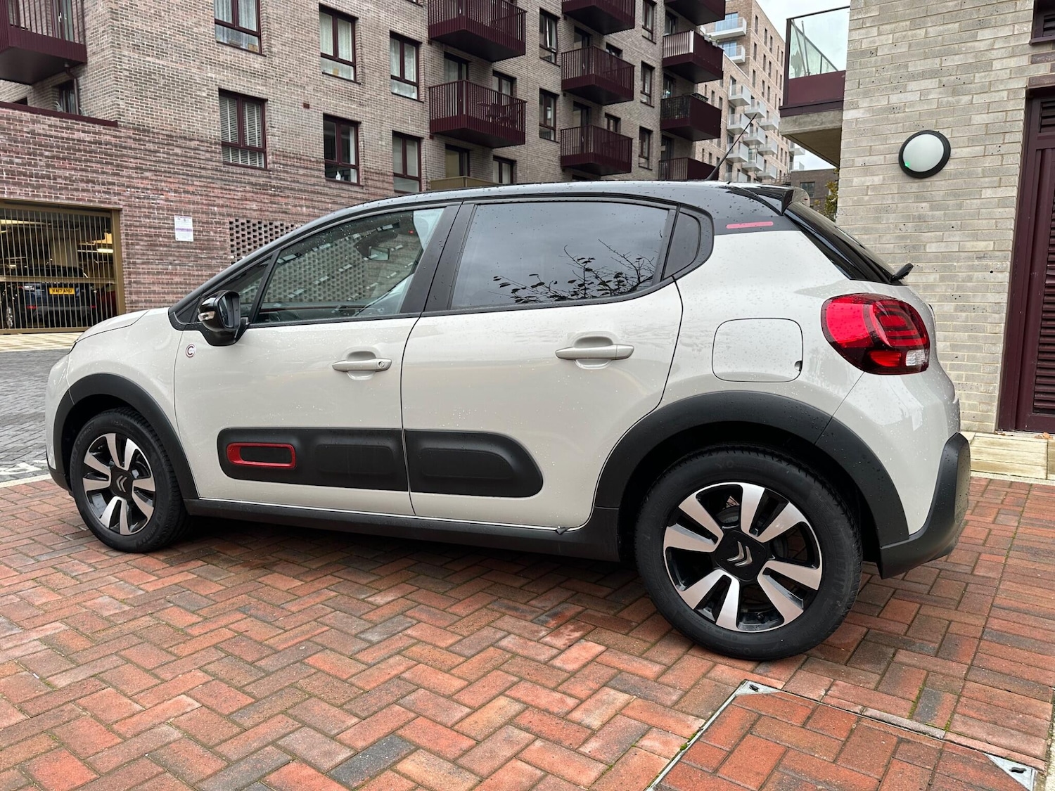 Used Citroen C3 for sale - 76994127: Photo 11