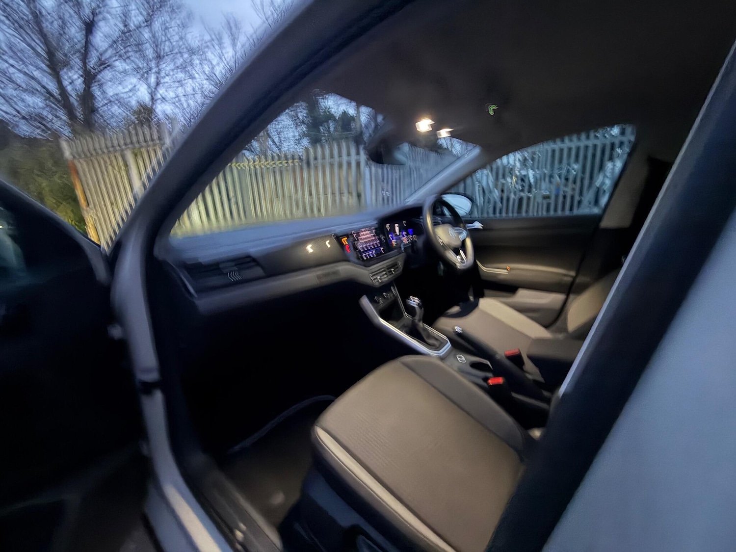 Used Volkswagen Taigo for sale - 77237967: Photo 10