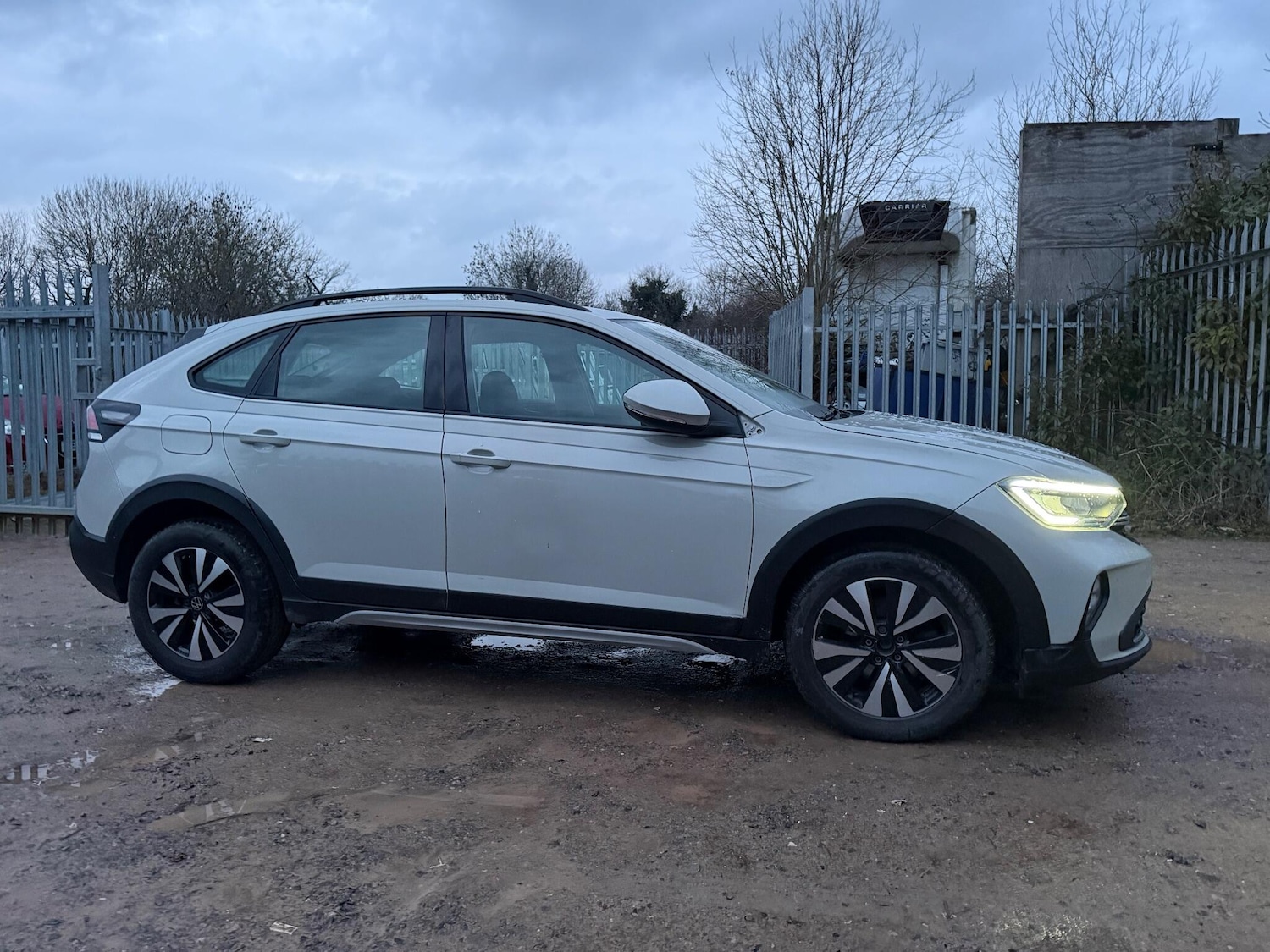 Used Volkswagen Taigo for sale - 77237967: Photo 4