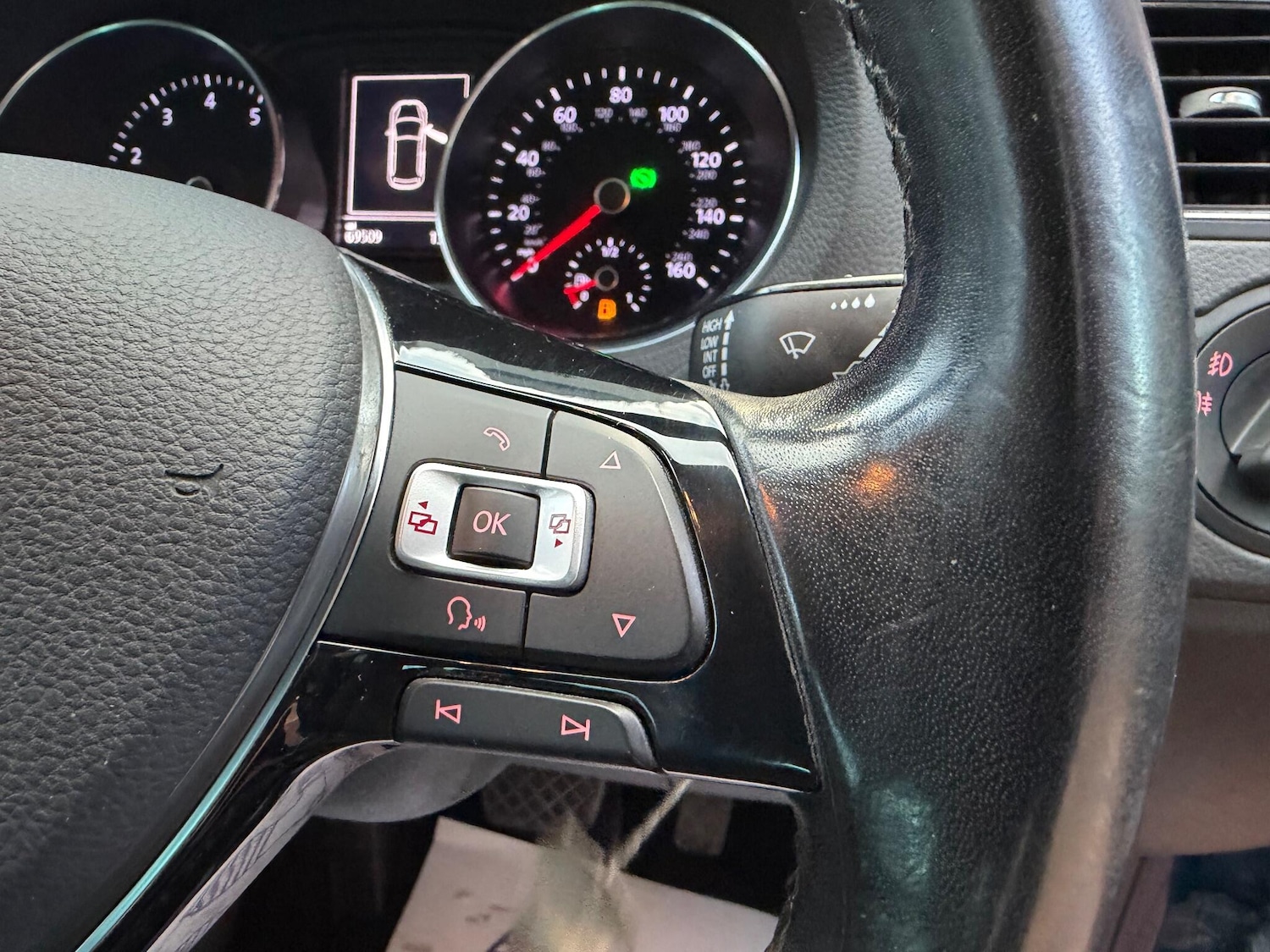 Used Volkswagen Polo 2015 for sale - 76855664: Photo 27