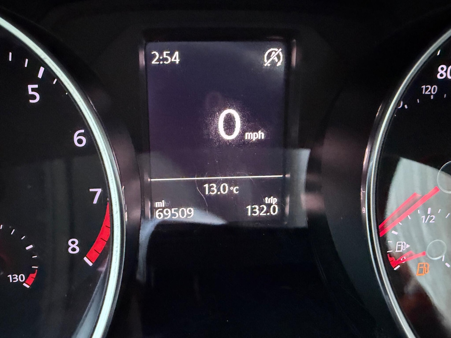 Used Volkswagen Polo 2015 for sale - 76855664: Photo 32