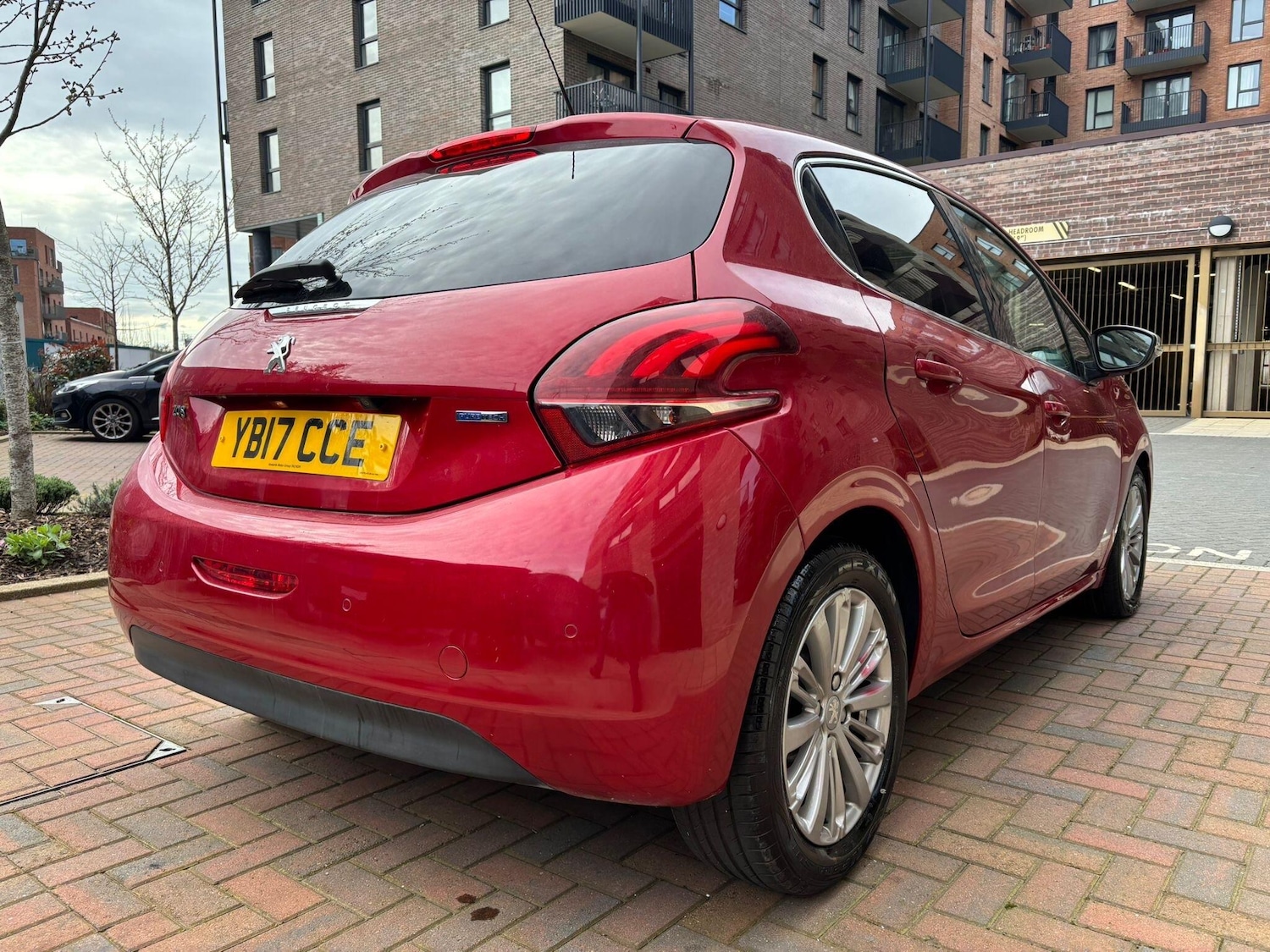 Used Peugeot 208 for sale - 77824109: Photo 17