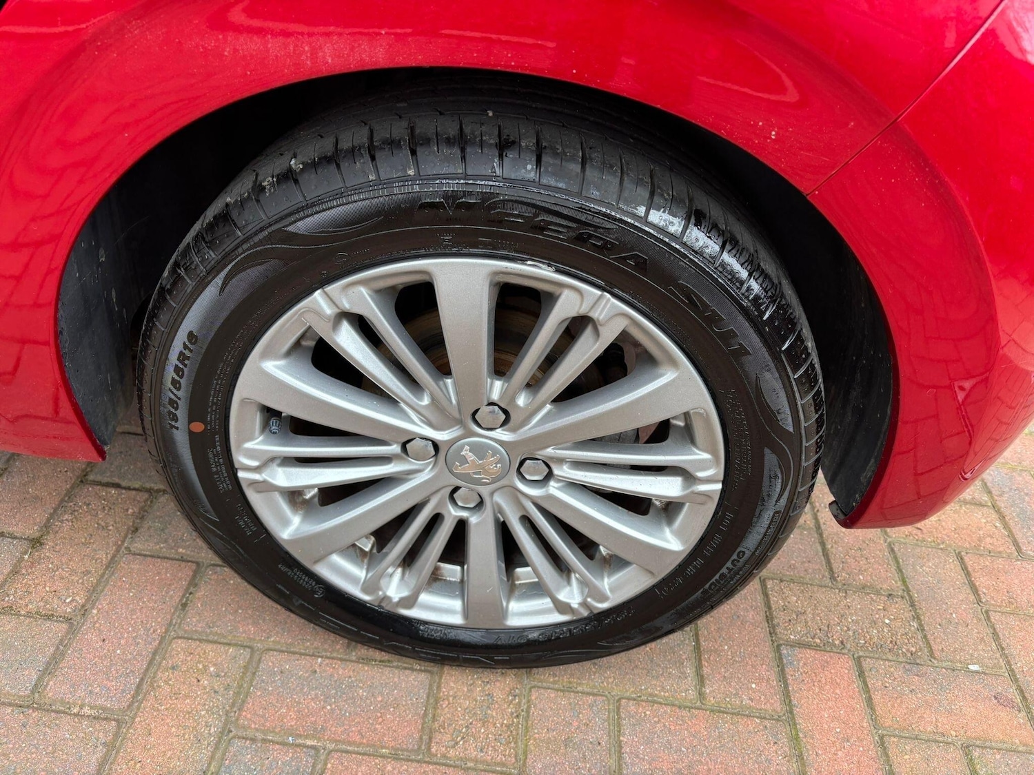 Used Peugeot 208 for sale - 77824109: Photo 21