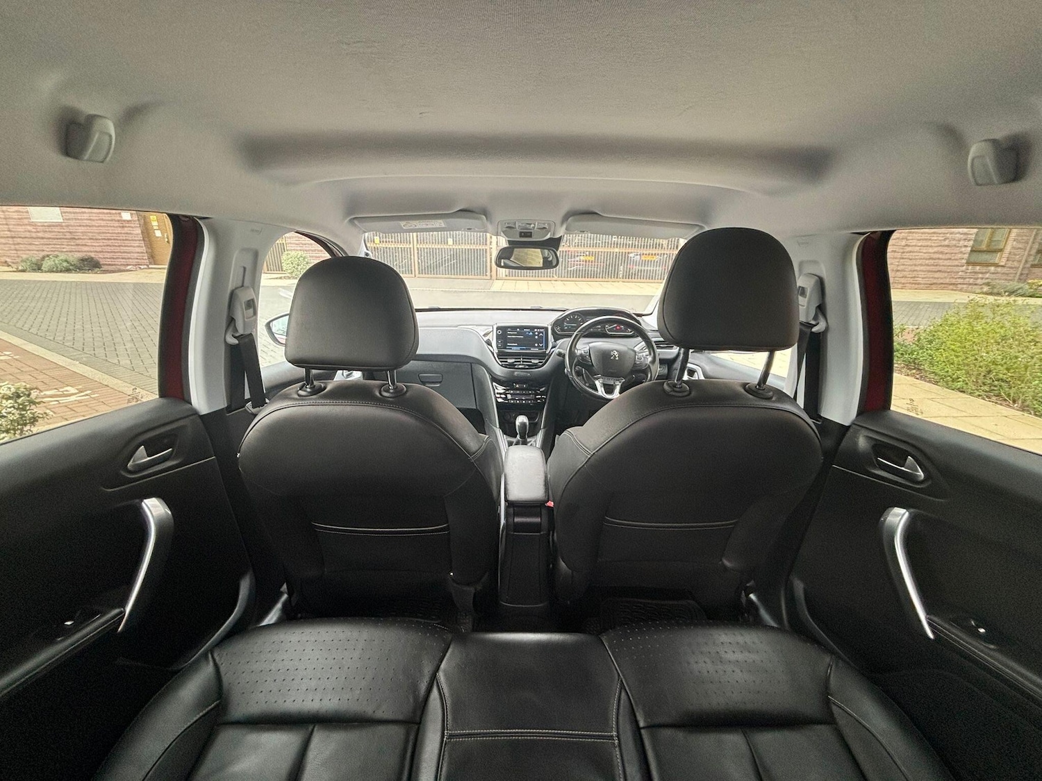 Used Peugeot 208 for sale - 77824109: Photo 32