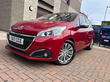 Used Peugeot 208 2017 for sale - 77824109: Photo