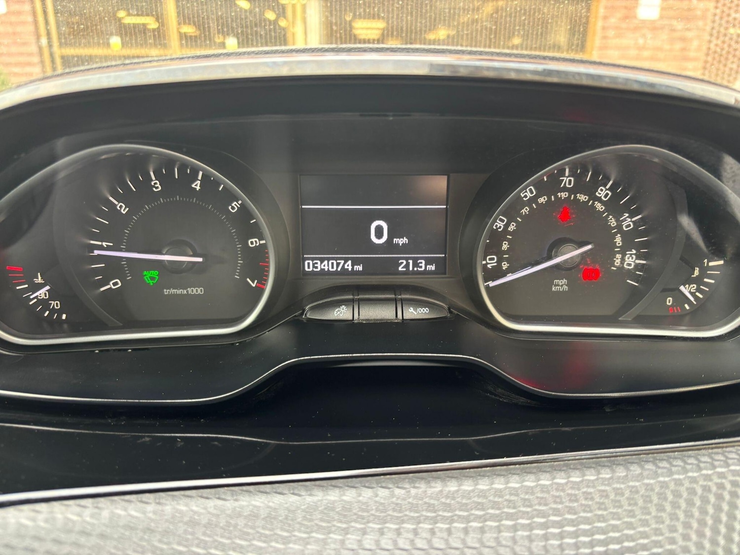 Used Peugeot 208 for sale - 77824109: Photo 45