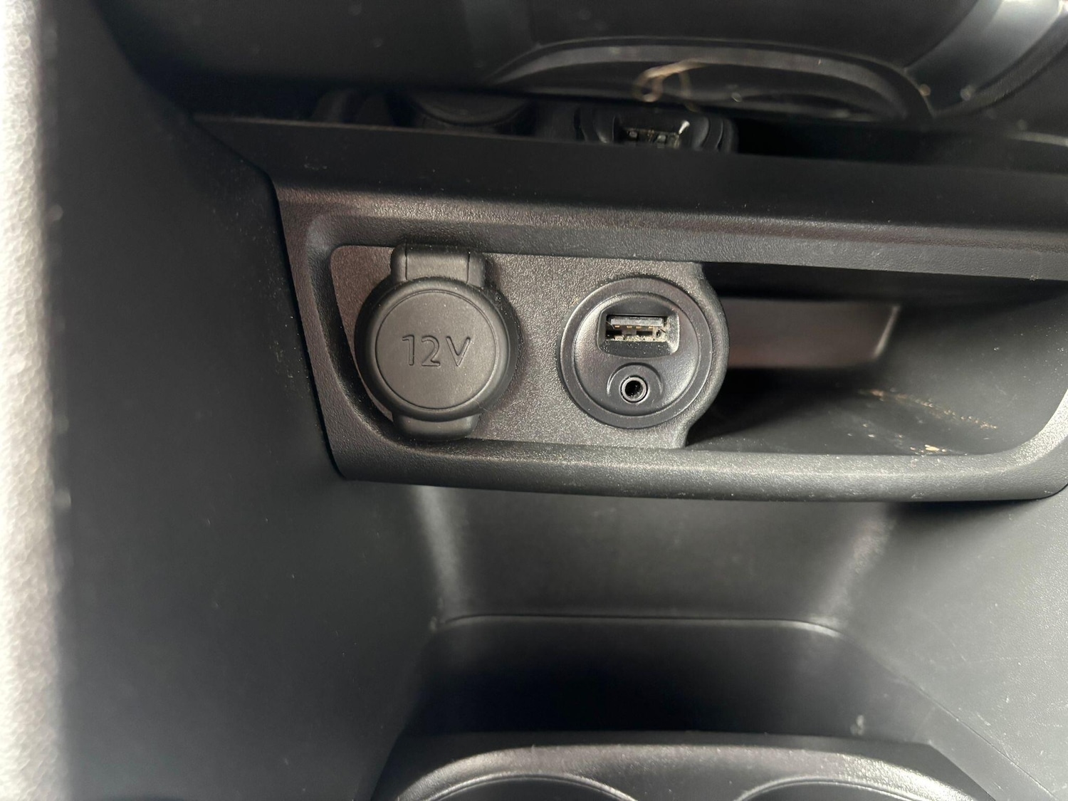 Used Peugeot 208 for sale - 77824109: Photo 47