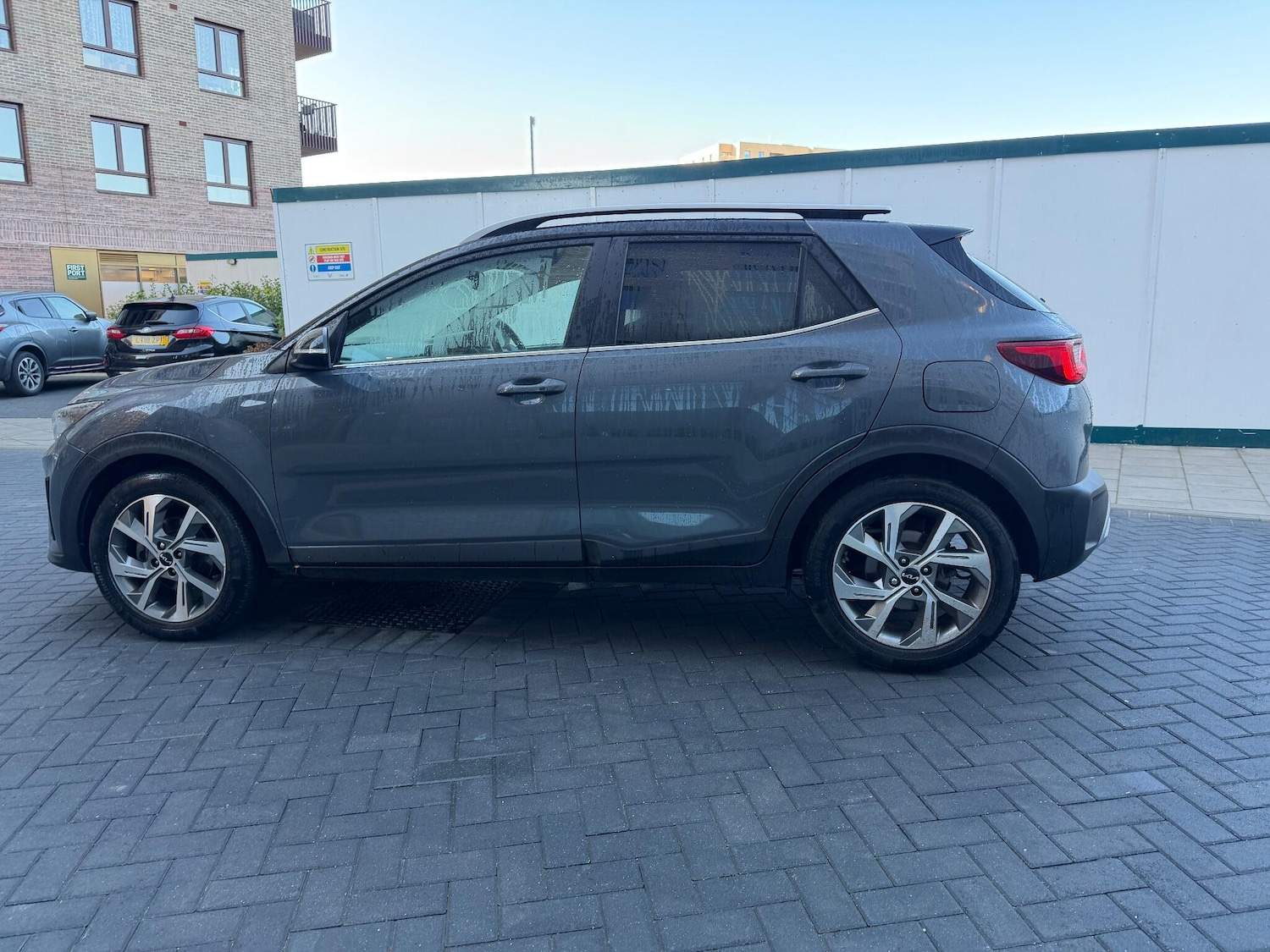 Used Kia Stonic 2023 for sale - 76780867: Photo 11