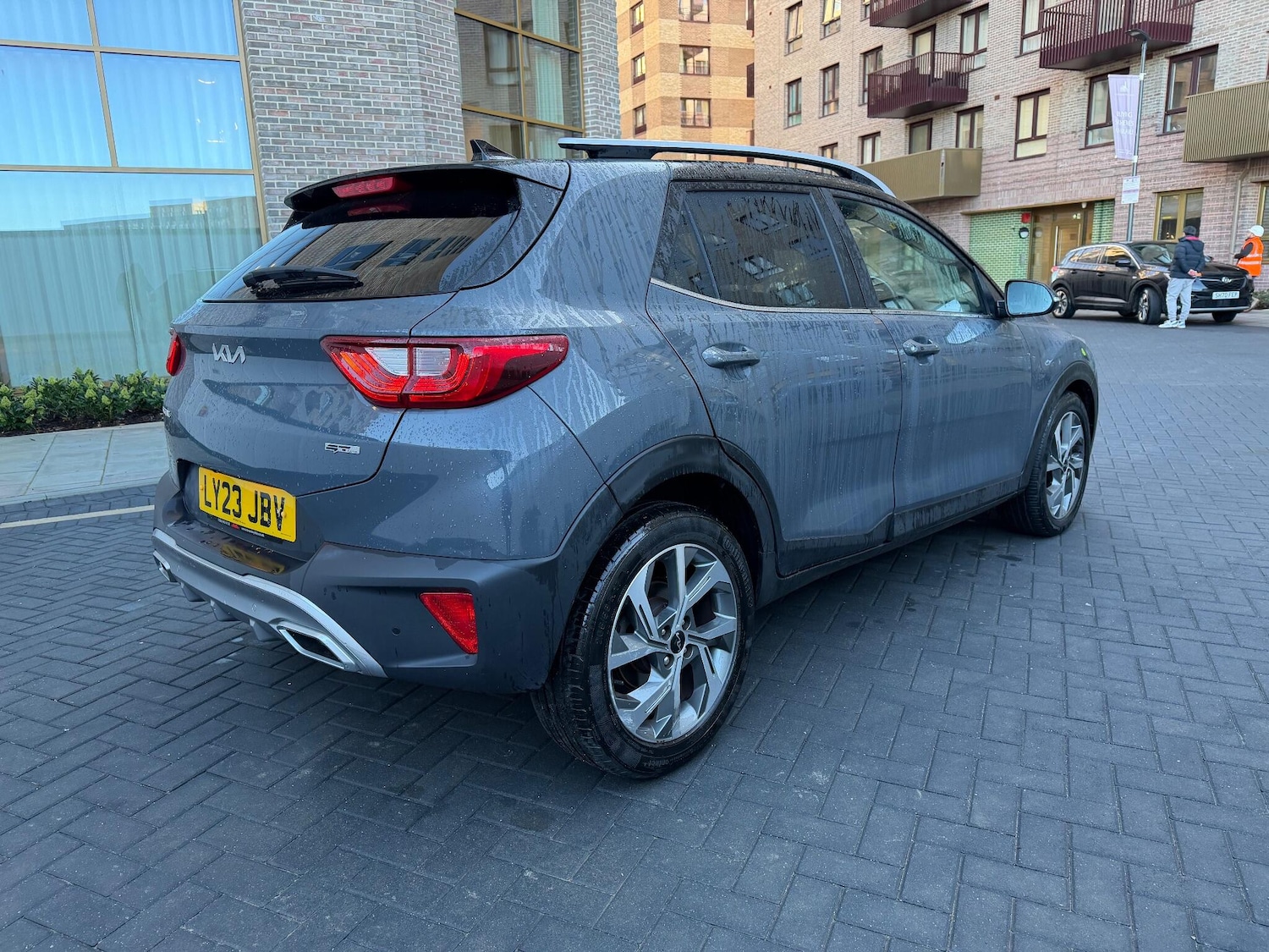 Used Kia Stonic 2023 for sale - 76780867: Photo 14