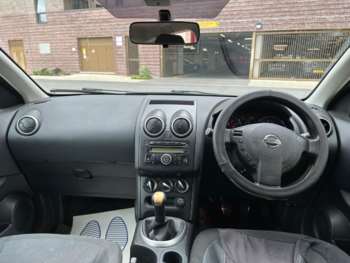 Used Nissan Qashqai 2011 for sale - 74690800: Photo