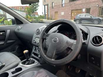 Used Nissan Qashqai 2011 for sale - 74690800: Photo