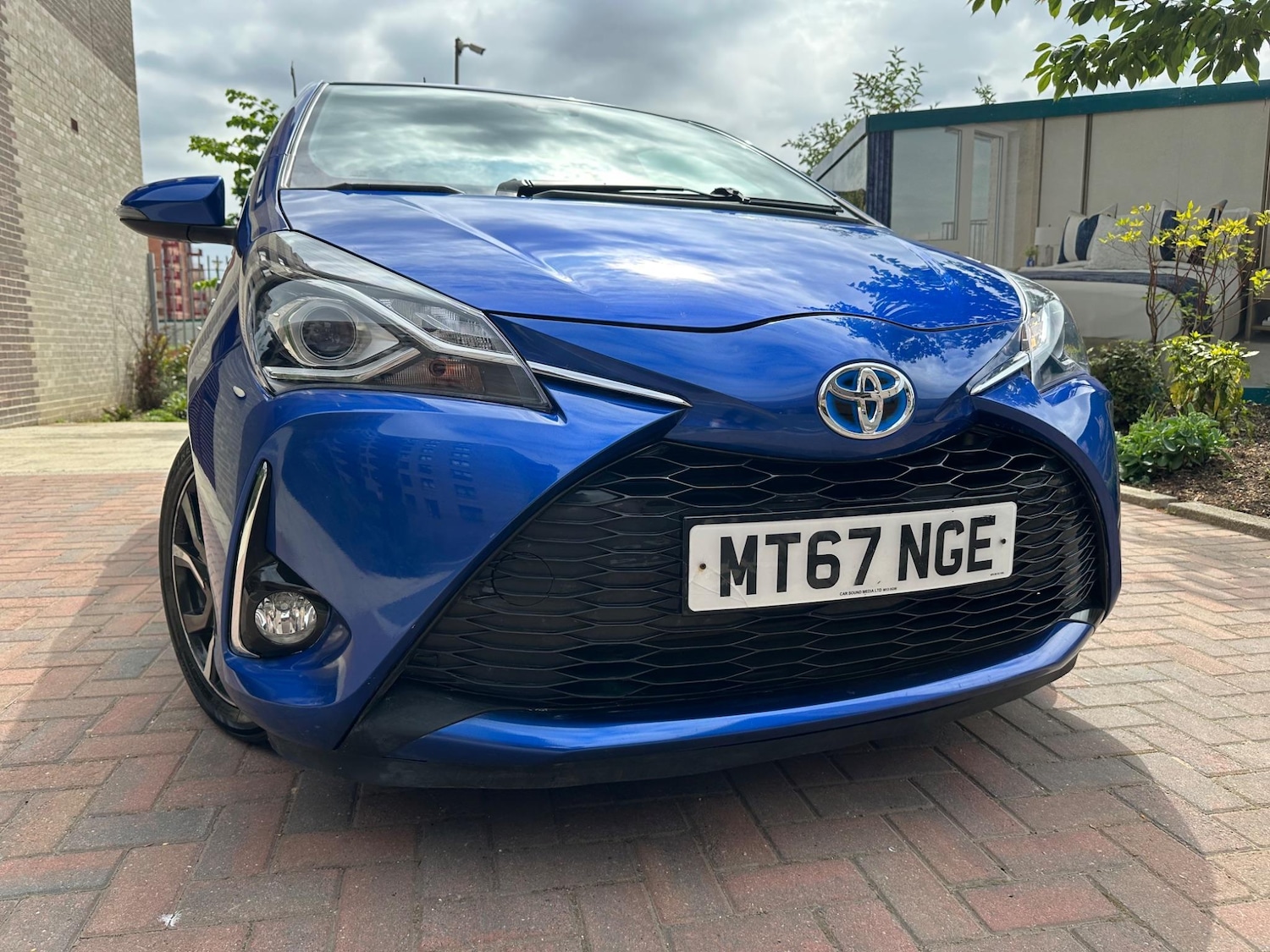 Vehicle 6