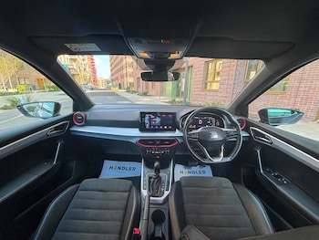 Used SEAT Arona 2024 for sale - 79224678: Photo