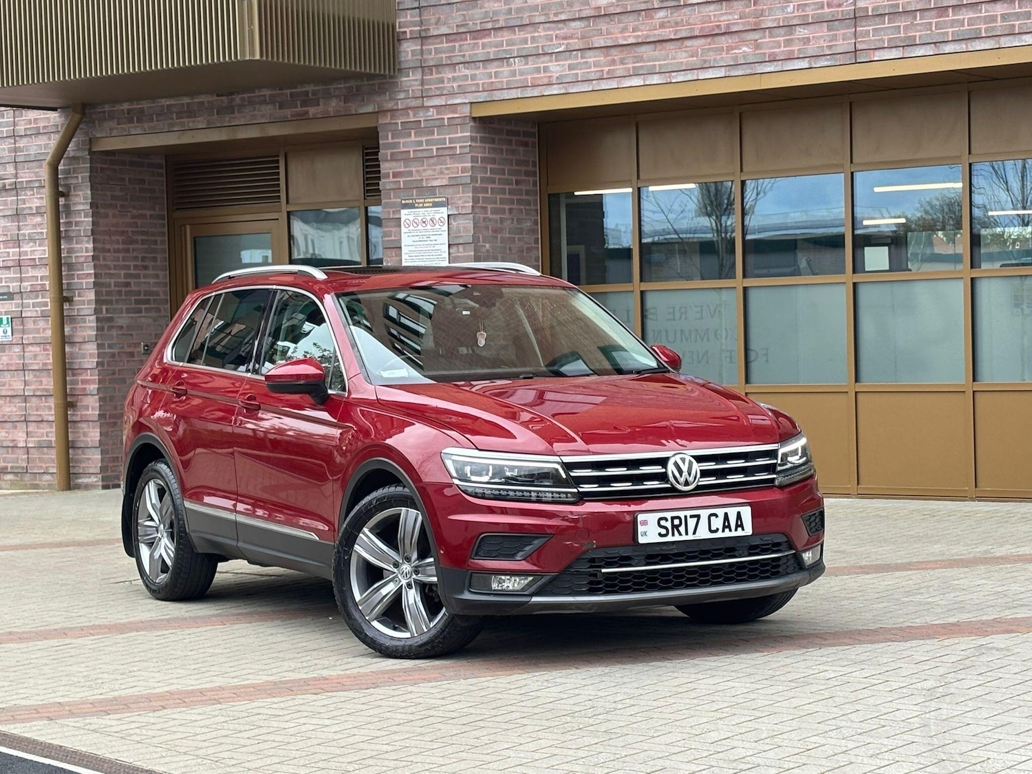 Used Volkswagen Tiguan 2017 for sale - 78115569: Photo 8