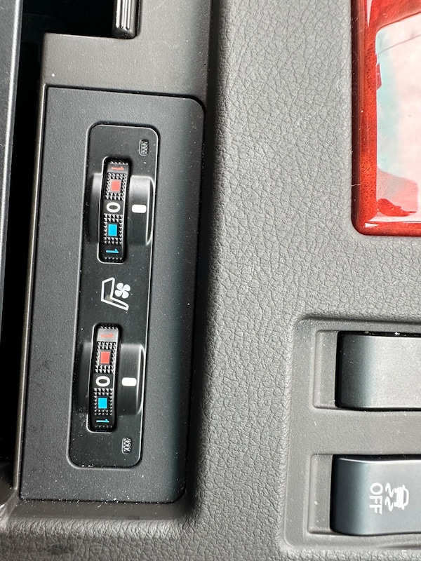 Used Lexus RX 2010 for sale - 73177157: Photo 39