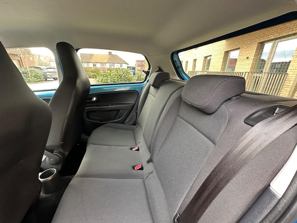 Used Volkswagen up! 2017 for sale - 73756388: Photo 23
