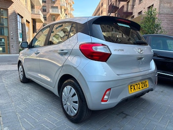 Used Hyundai i10 2022 for sale - 79116087: Photo