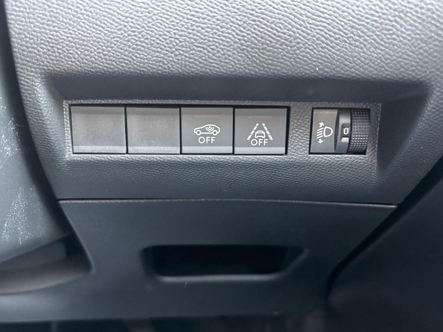 Used Peugeot 208 2023 for sale - 78205024: Photo 42