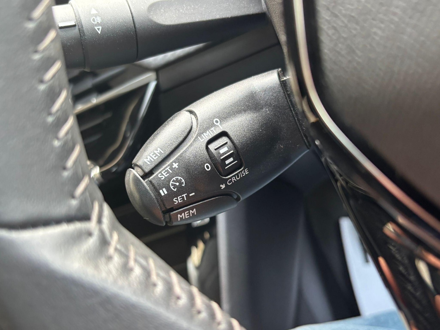 Used Peugeot 208 2023 for sale - 78205024: Photo 43