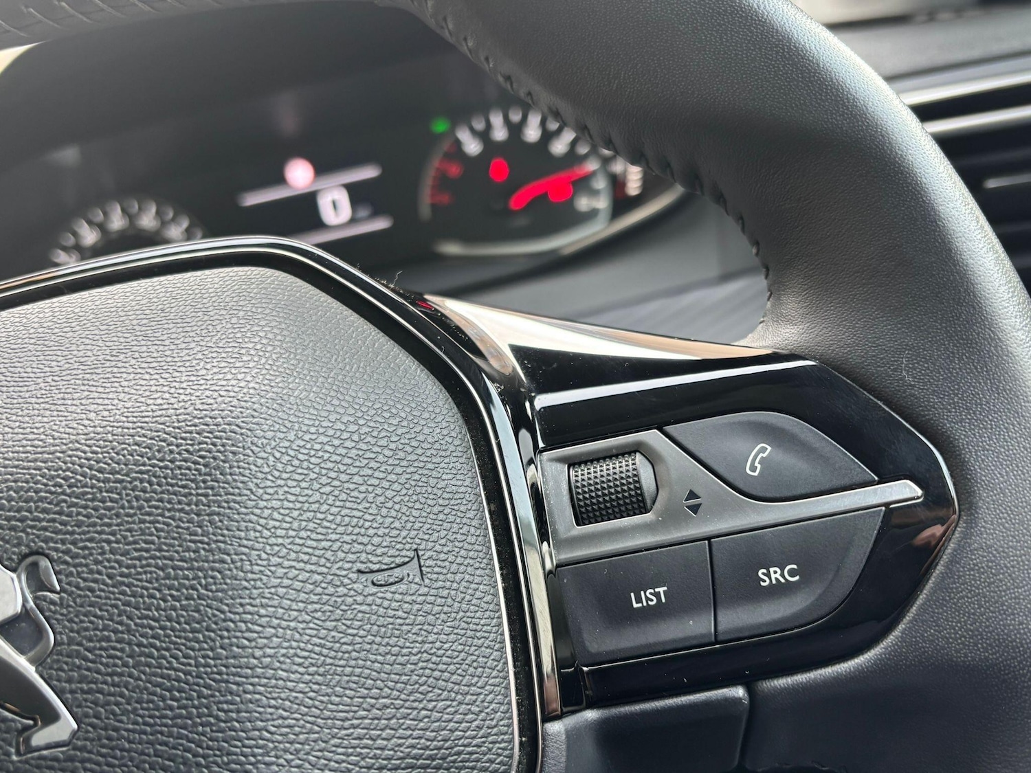 Used Peugeot 208 2023 for sale - 78205024: Photo 45