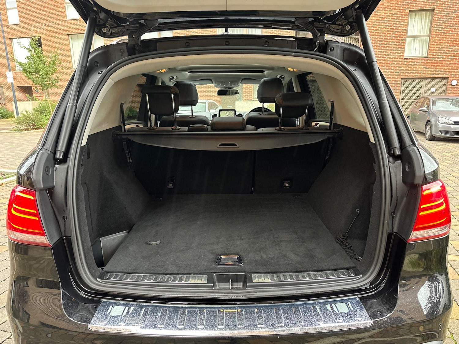 Used Mercedes-Benz GLE 2016 for sale - 76993203: Photo 17