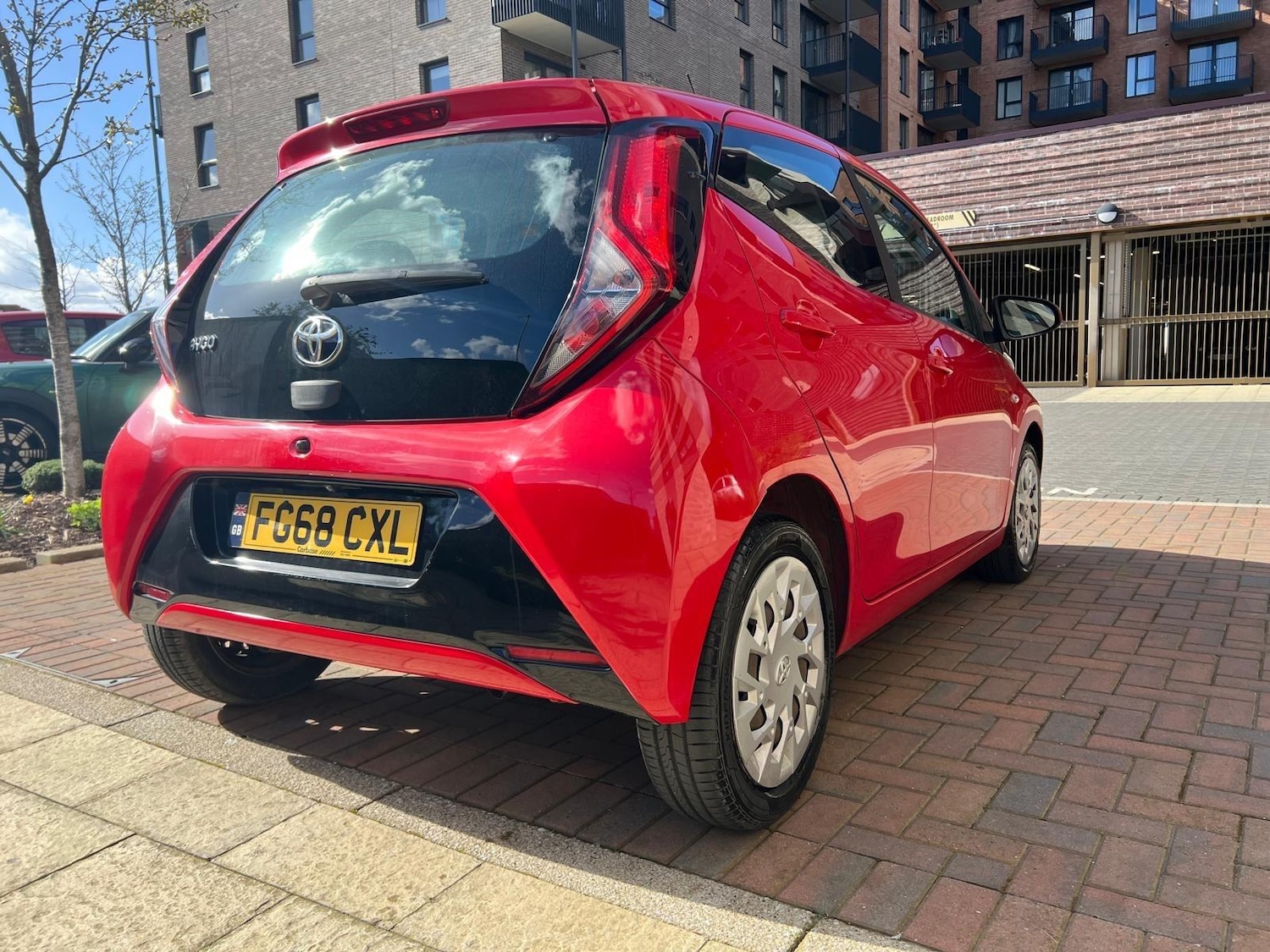 Used Toyota AYGO 2018 for sale - 77898355: Photo 2