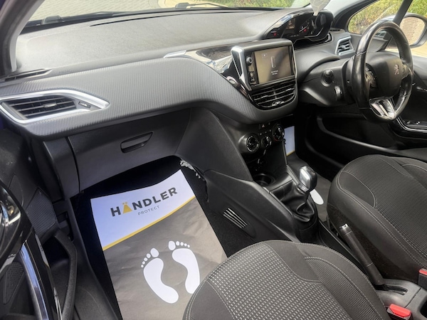 Used Peugeot 208 2017 for sale - 74699924: Photo 11