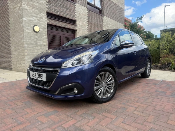 Used Peugeot 208 2017 for sale - 74699924: Photo 13