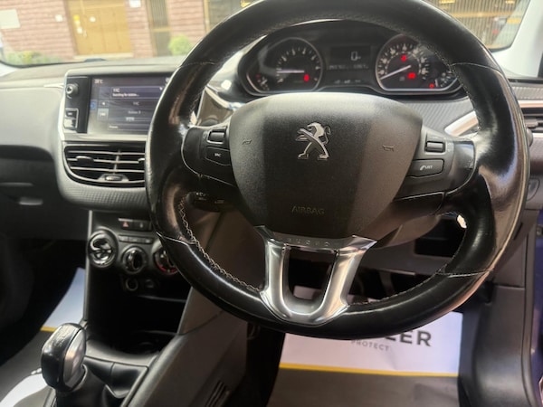 Used Peugeot 208 2017 for sale - 74699924: Photo 6
