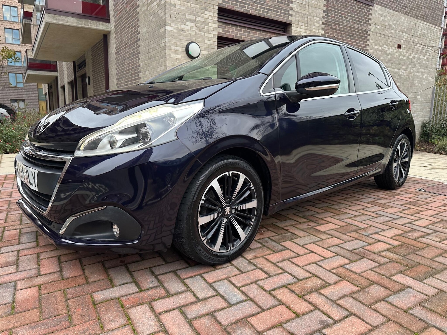 Used Peugeot 208 2019 for sale - 76688829: Photo 15