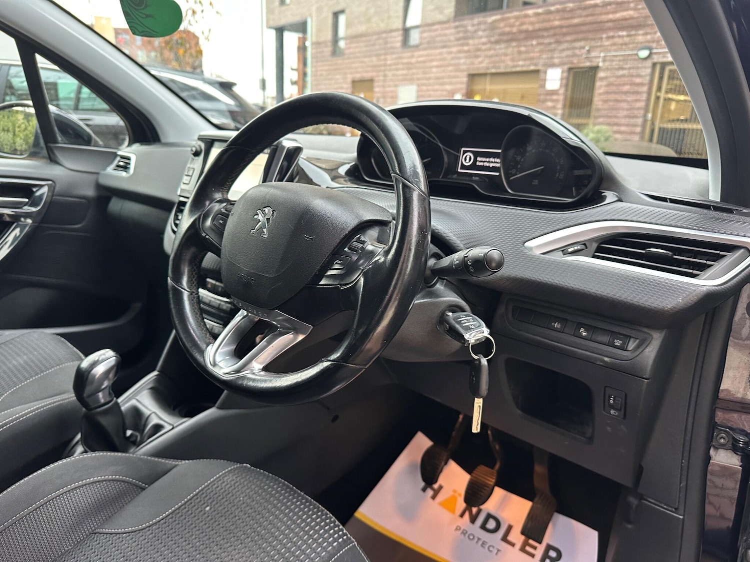 Used Peugeot 208 2019 for sale - 76688829: Photo 24