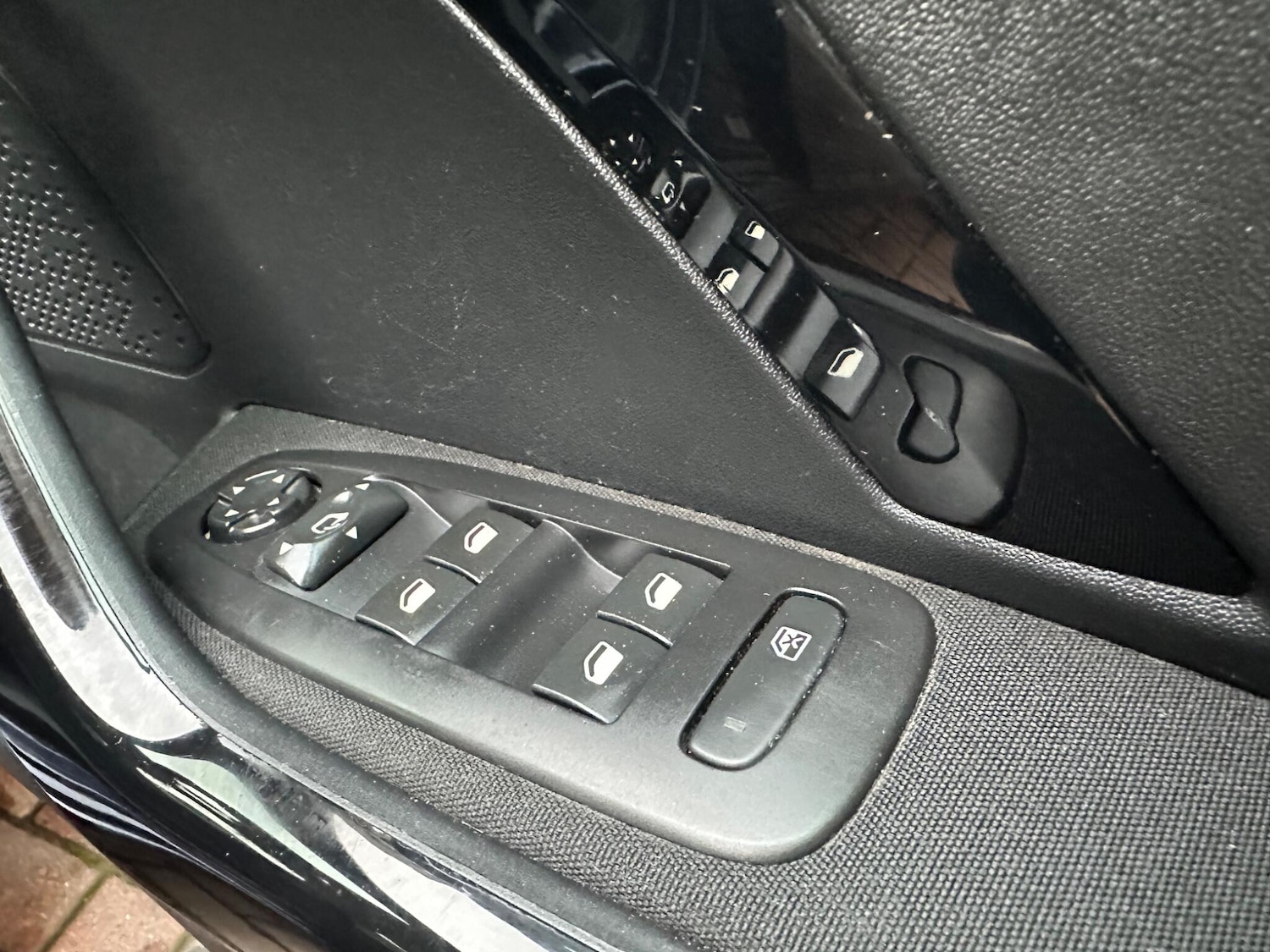 Used Peugeot 208 2019 for sale - 76688829: Photo 30