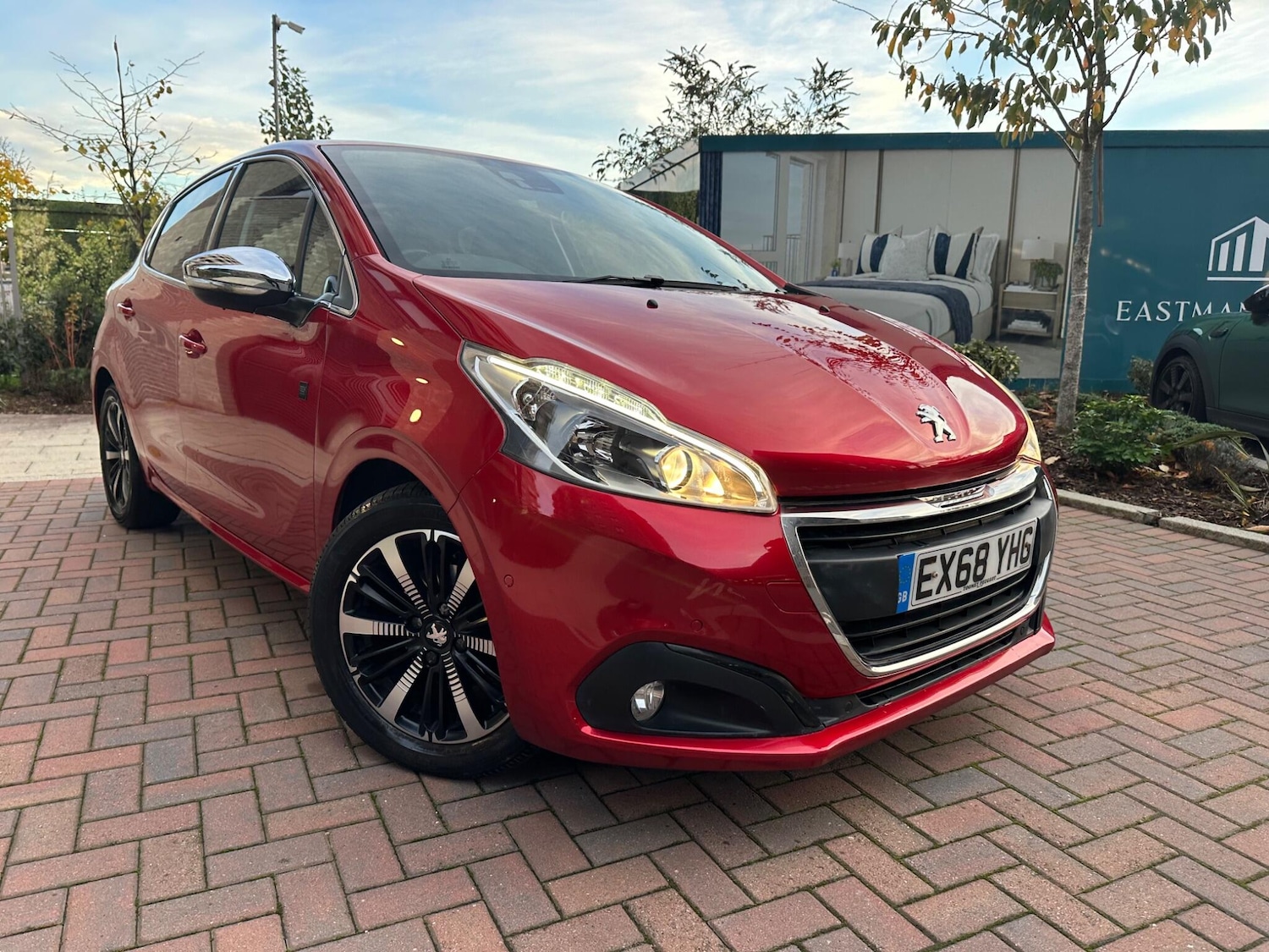 Used Peugeot 208 2018 for sale - 76562076: Photo 12