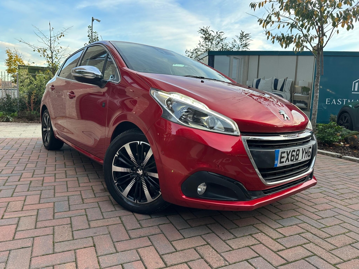 Used Peugeot 208 2018 for sale - 76562076: Photo 16
