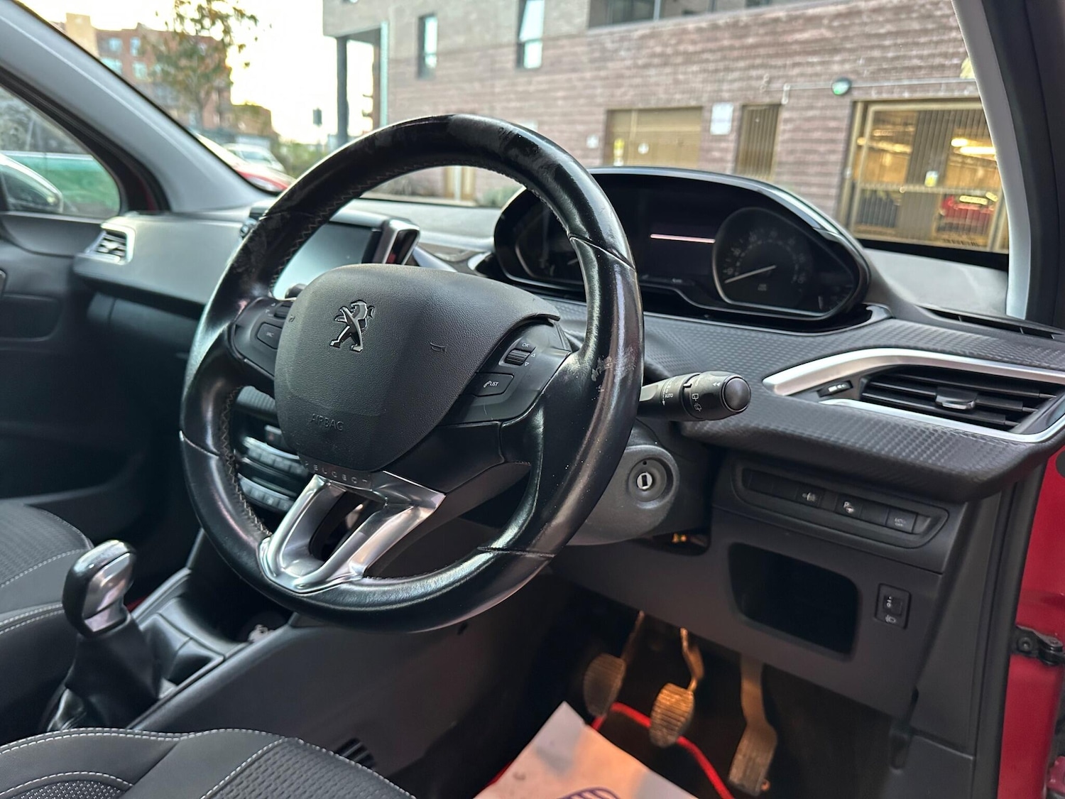 Used Peugeot 208 2018 for sale - 76562076: Photo 23