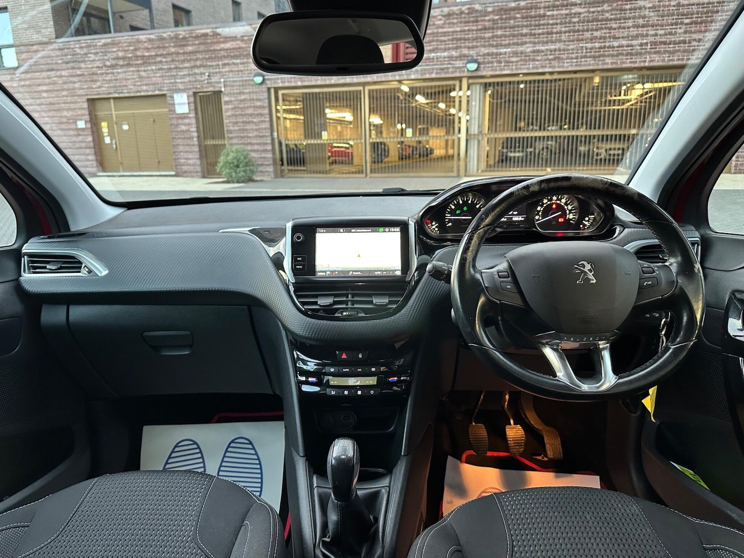 Used Peugeot 208 2018 for sale - 76562076: Photo 25