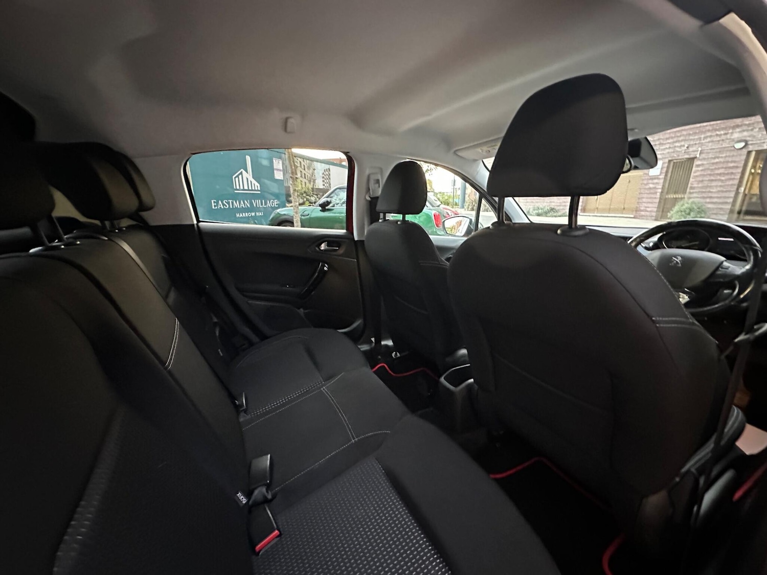 Used Peugeot 208 2018 for sale - 76562076: Photo 27