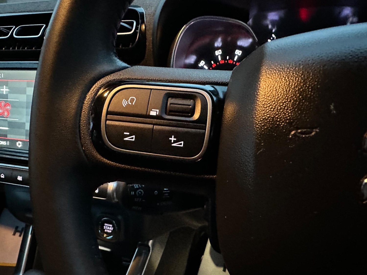 Used Citroen C3 Aircross 2023 for sale - 76597455: Photo 32