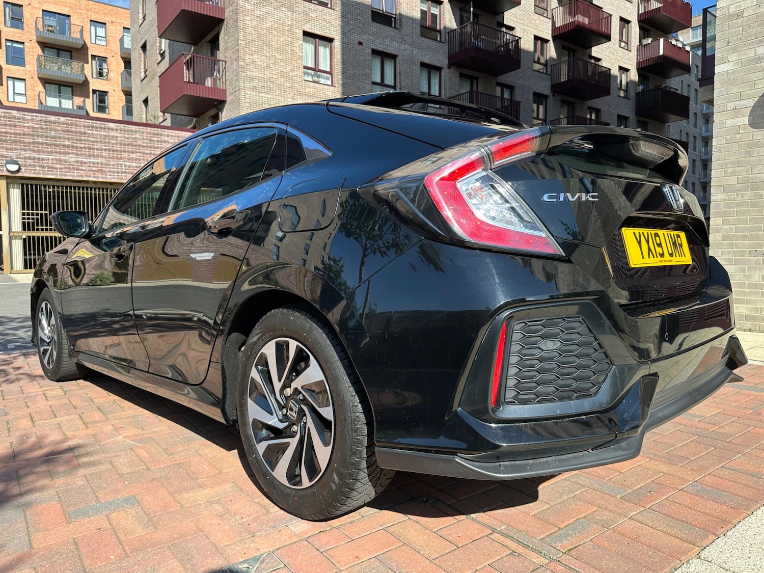 Used Honda Civic 2019 for sale - 76021193: Photo 12