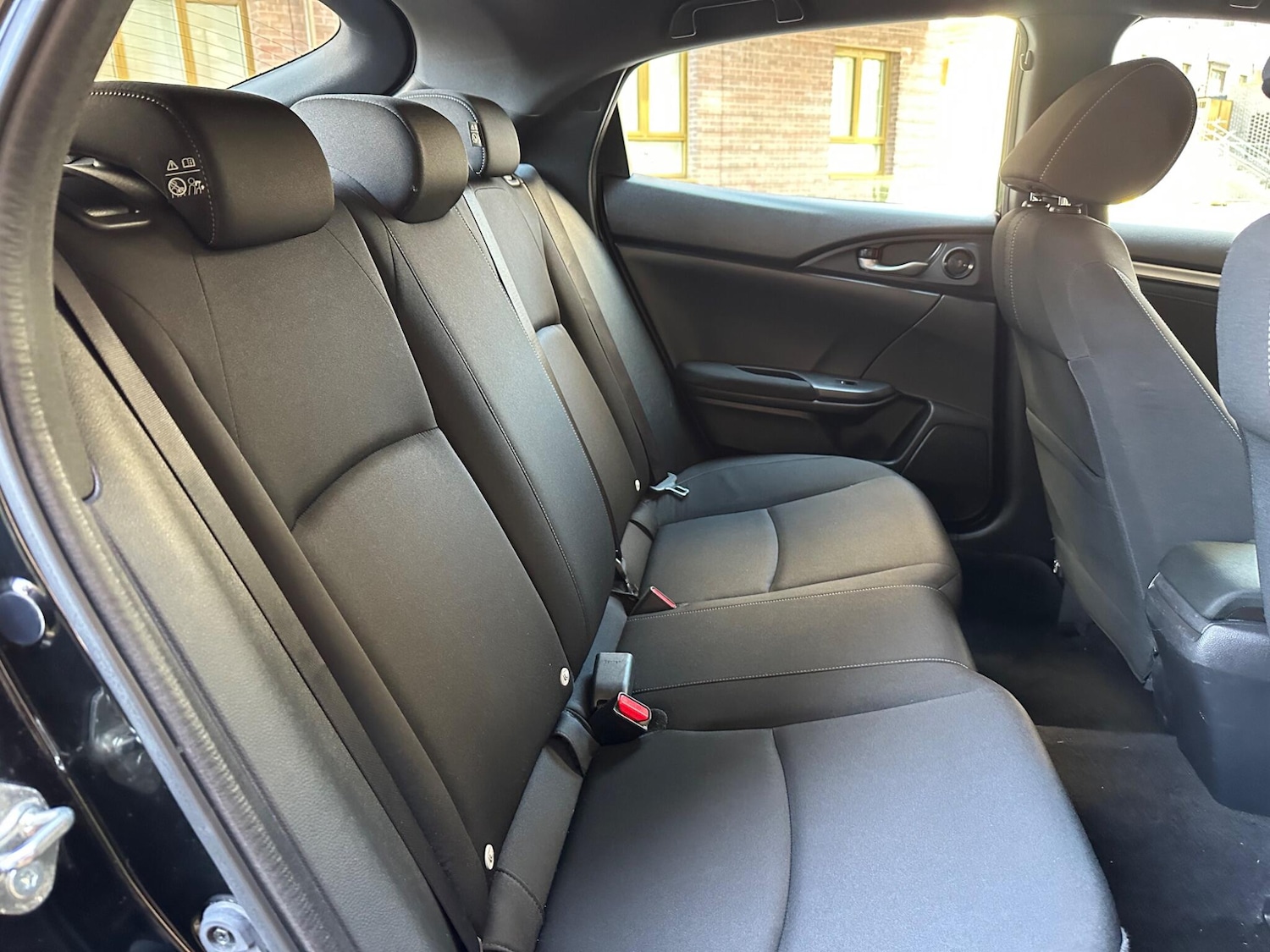 Used Honda Civic 2019 for sale - 76021193: Photo 19