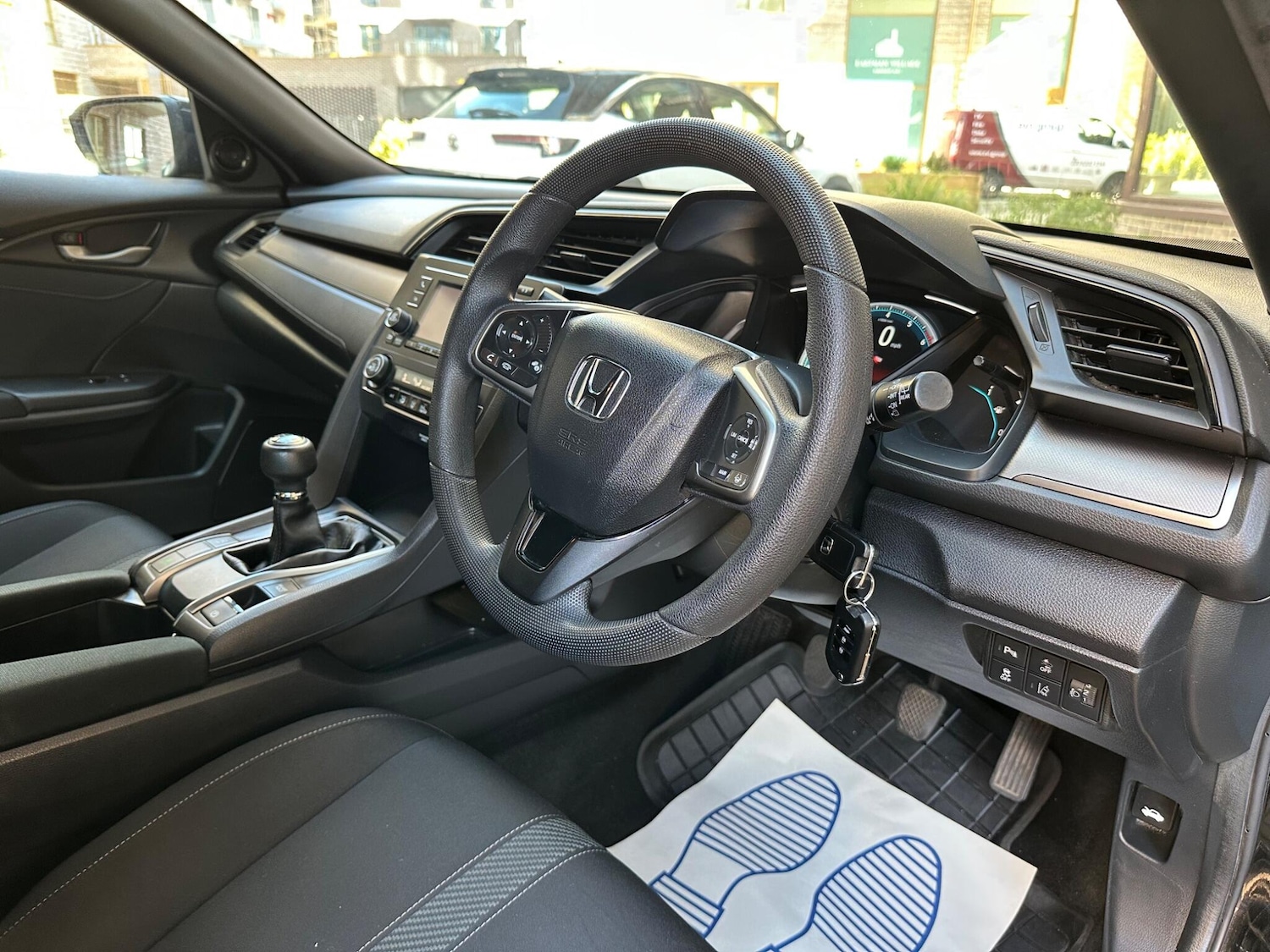 Used Honda Civic 2019 for sale - 76021193: Photo 4