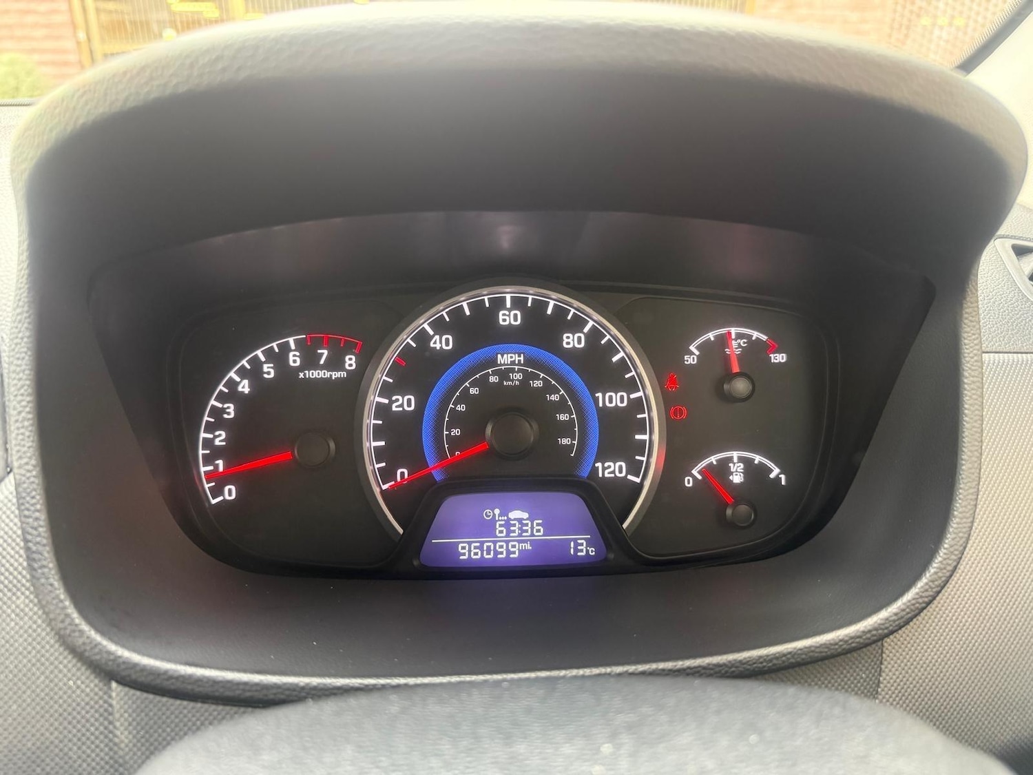 Used Hyundai i10 for sale - 76996872: Photo 17